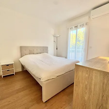 Lumineux, Parking, Proches Des Criques Apartment *